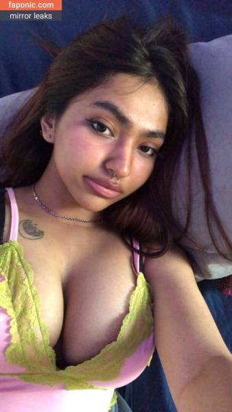 FiOnee aka fprine Nude Leaks OnlyFans on solefans.net