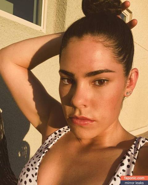 Kelsey Plum WNBA Star aka kelseyplum10 Nude Leaks on solefans.net